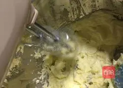 Illustration of how to make blue canned soufflé cookies 3