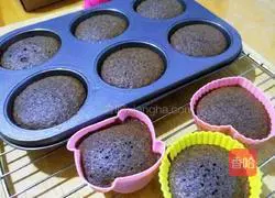 Illustration of making briquette cake 9