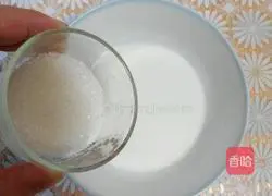 Illustration of how to make light cream Portuguese egg tart 2