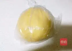 Illustration of how to make braided biscuits with strawberry jam filling 9