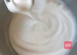 Illustration of how to make chiffon cake 6