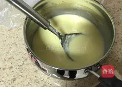 Illustration of how to make delicious homemade egg tarts 1