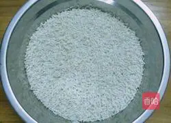 Illustration of how to make Hong Kong-style glutinous rice 1