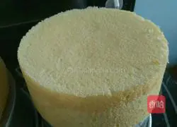 Illustration of how to make chiffon cake 16