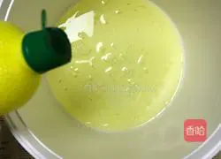 Illustration of how to make chiffon cup sesame cake 6