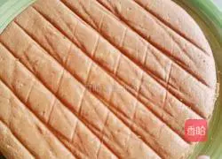 Illustration of how to make chiffon cake 8