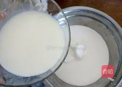 Illustration of making homemade egg tart liquid 3