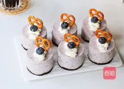 Blueberry Oatmeal Mousse Cake recipe illustration 12