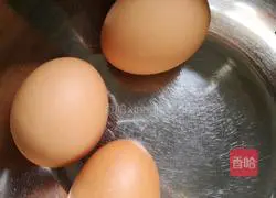 Illustration of how to make oil-free egg biscuits 2