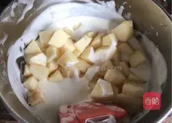 Fresh Cream Apple Pie-Magic Flour Recipe Illustration 11