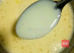 Illustration of how to make microwave egg tarts 7