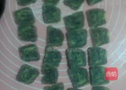 Illustration of how to make purple marble cookies 14