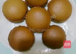 Illustration of how to make macarons 12