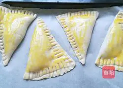 Hand cake version of strawberry pie recipe 6