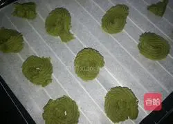 Illustration of how to make matcha cookies 4