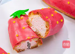 How to make super cute strawberry ice cream puffs 1
