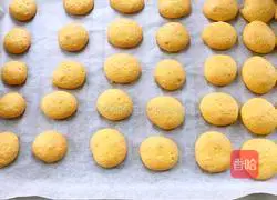 Illustration of how to make egg yolk biscuits 10