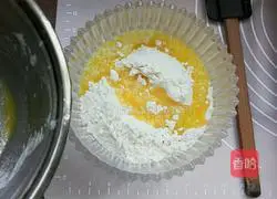 Illustration of how to make bean paste twist cake 6