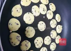 Milk-flavored eggs Illustration of how to make biscuits (crispy thin biscuits that can be made without an oven) 7