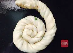 Illustration of making sauce-flavored pancakes 8