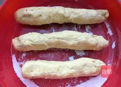 Illustration of how to make steamed pumpkin buns 4