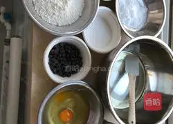 Illustration of how to make cracked cookies 1