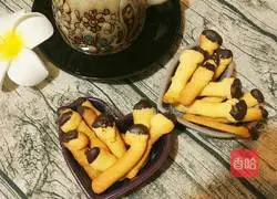 Illustration of how to make cookie sticks 11