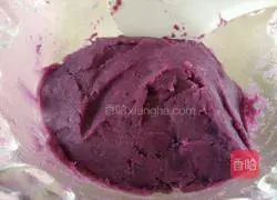 Illustration of how to make fancy purple sweet potato cake 3