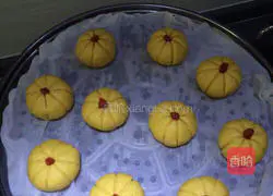 Illustration of how to make steamed pumpkin cake 10