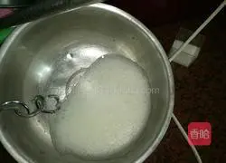 Illustration of making jam cake 8