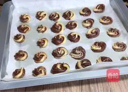 Illustration of two-color butter cookies 10