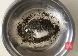 Illustration of how to make seaweed soda crackers 4