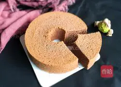 Illustration of how to make oil-free cocoa chiffon cake 24