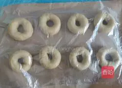 Illustration of how to make donut bread 12