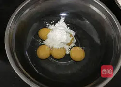 Illustration of how to make chiffon cake 2