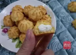 Illustration of how to make puffs 19