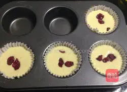 Illustration of how to make cranberry glutinous cake 10