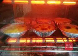 Illustration of making homemade mango egg tart with egg tart crust 11