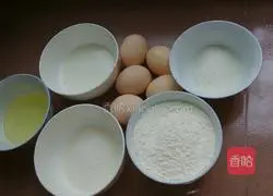 Illustration of how to make chiffon cake 1