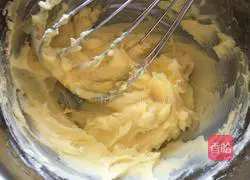 Strawberry Cookies Recipe Illustration 3