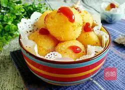 Illustration of how to make potato cheese balls 14