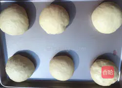 Illustration of how to make bean paste snack buns 9