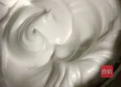 Spinach Chiffon Cake Recipe Illustration 8