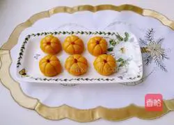 Illustration of how to make cute little pumpkins 14