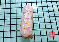 Illustration of how to make chocolate eclairs 20