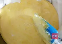 Illustration of how to make chiffon cup cake 11