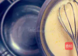 Illustration of how to make cream-free egg tarts 5