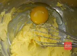 Illustration of how to make pattern cookies 3