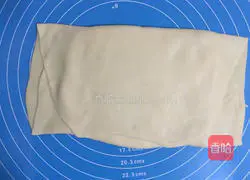 Illustration of how to make Portuguese egg tart crust 7