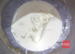 Super cute strawberry ice cream puffs recipe 11